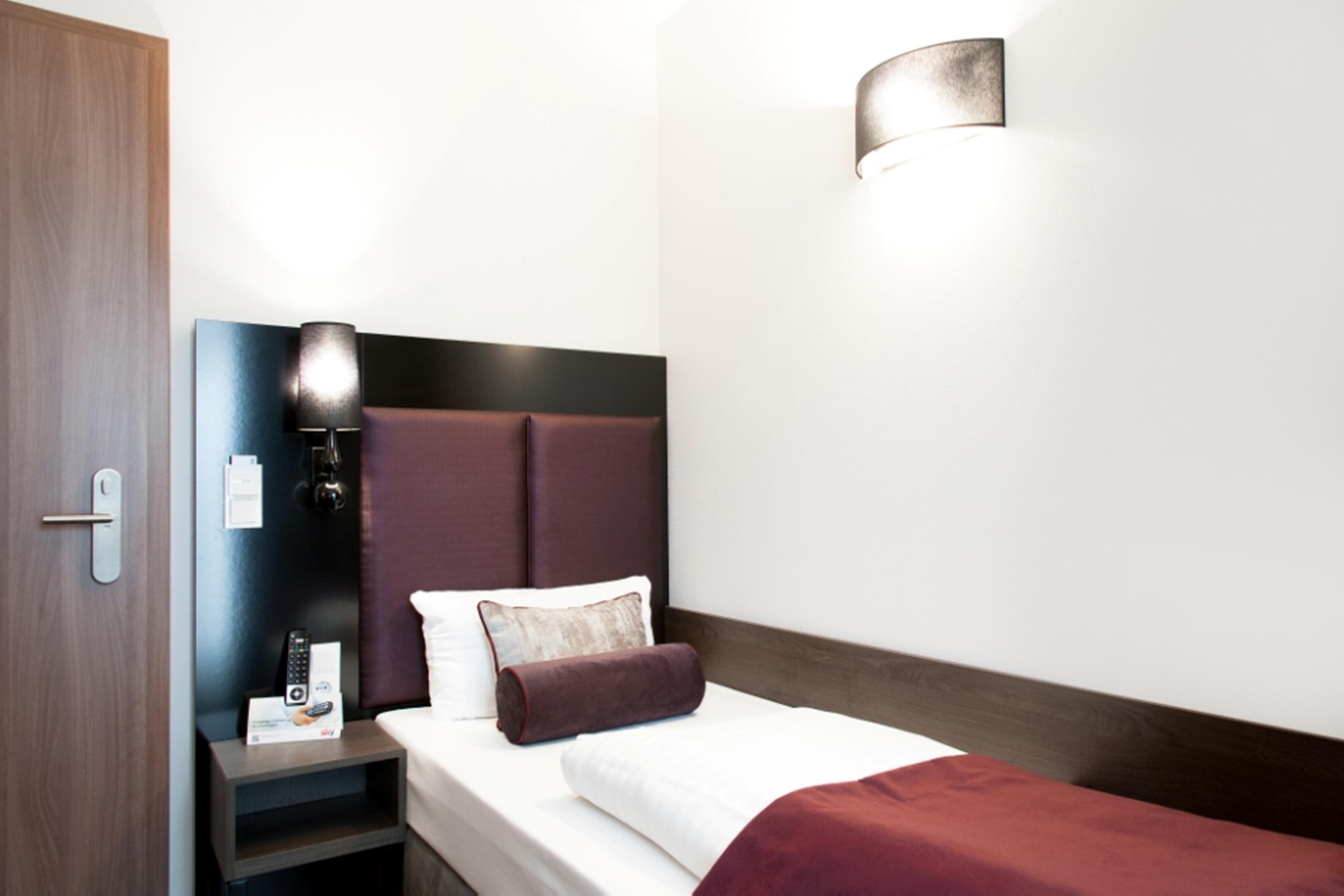 อารีนา วิลลา อัม วาสเซอร์พาร์ค Hotel Frankfurt am Main ภายนอก รูปภาพ
