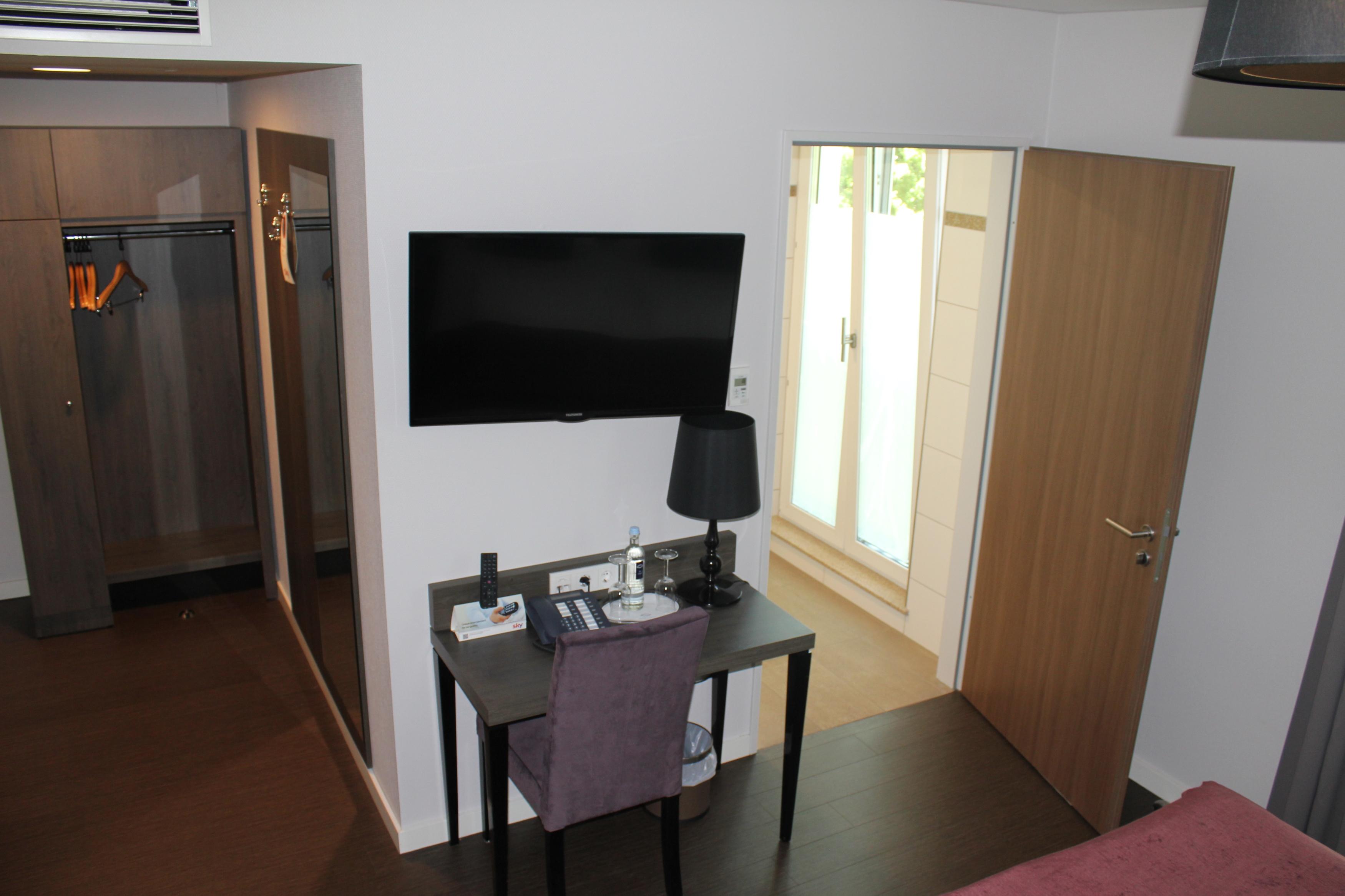 อารีนา วิลลา อัม วาสเซอร์พาร์ค Hotel Frankfurt am Main ภายนอก รูปภาพ