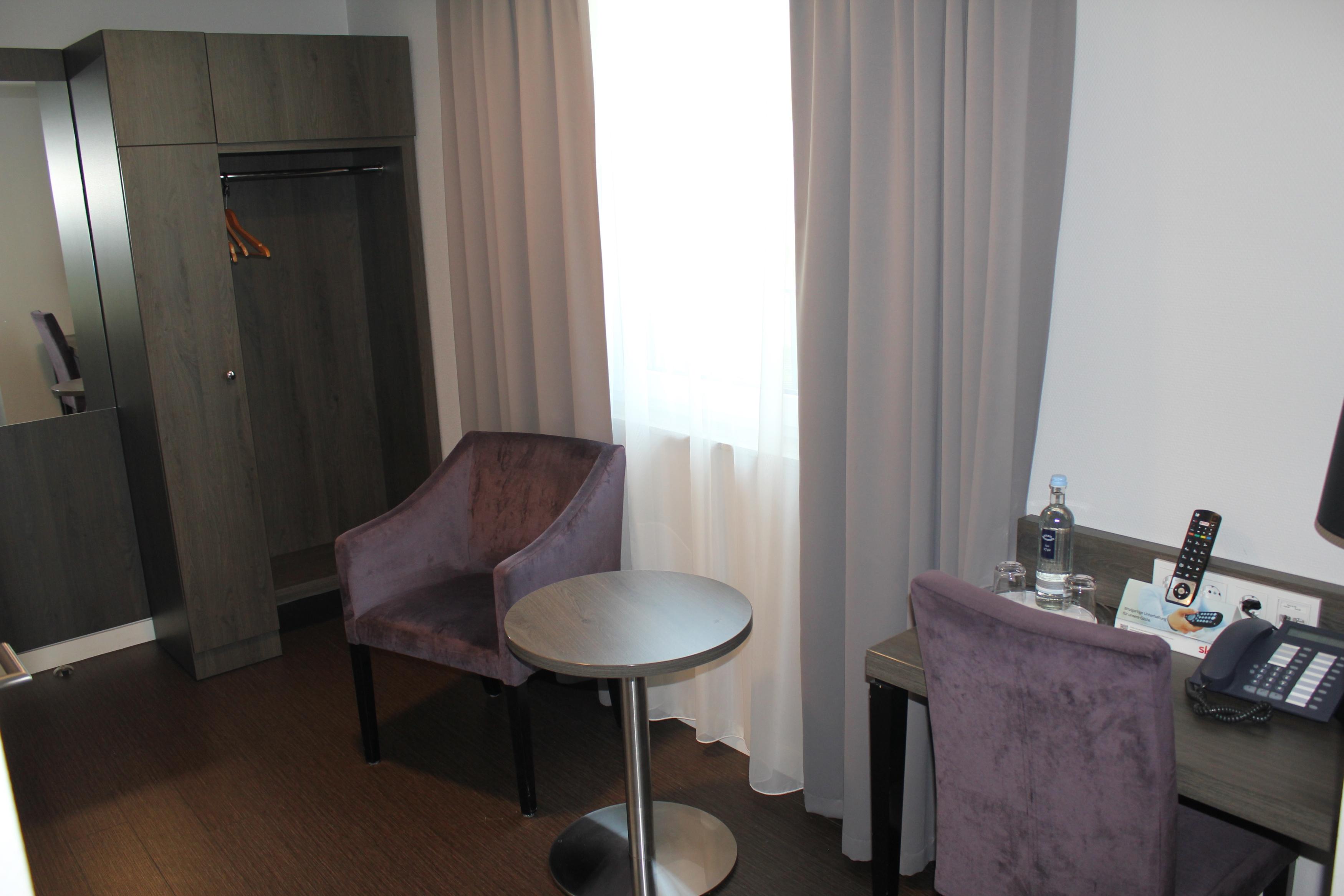 อารีนา วิลลา อัม วาสเซอร์พาร์ค Hotel Frankfurt am Main ภายนอก รูปภาพ