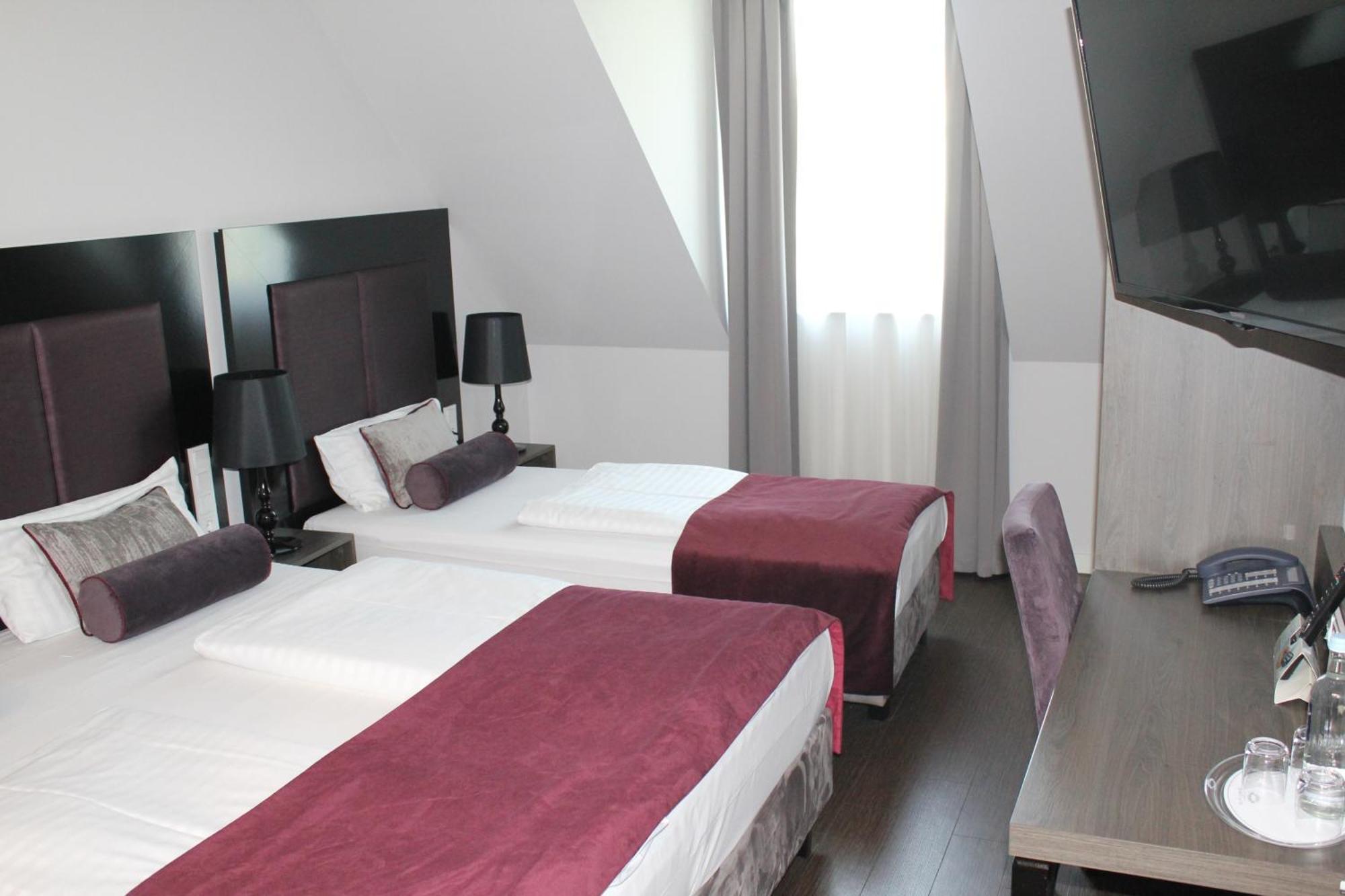 อารีนา วิลลา อัม วาสเซอร์พาร์ค Hotel Frankfurt am Main ห้อง รูปภาพ