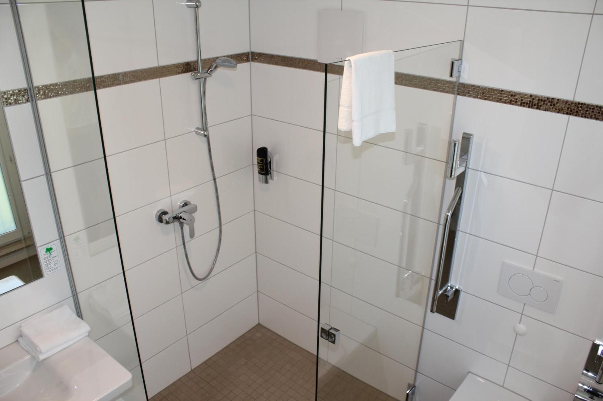 อารีนา วิลลา อัม วาสเซอร์พาร์ค Hotel Frankfurt am Main ห้อง รูปภาพ